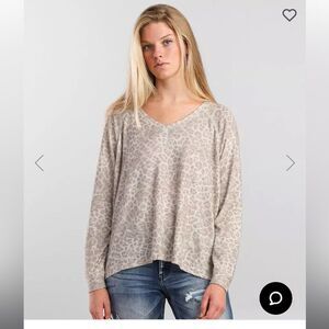 Buckle White Crow Quinn Leopard Top Womens Size 2XL VTG Y2K Print AOP P1205